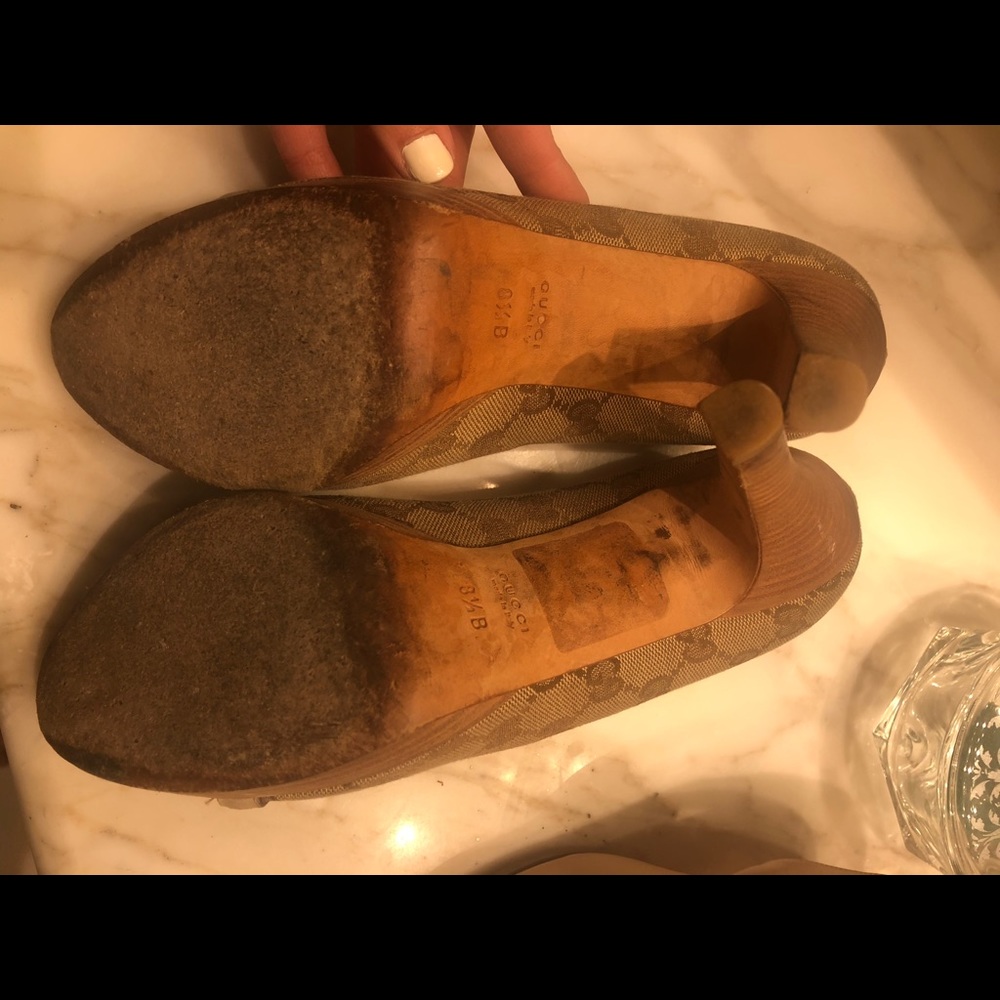Authentic Gucci Heels - Picture 9 of 14